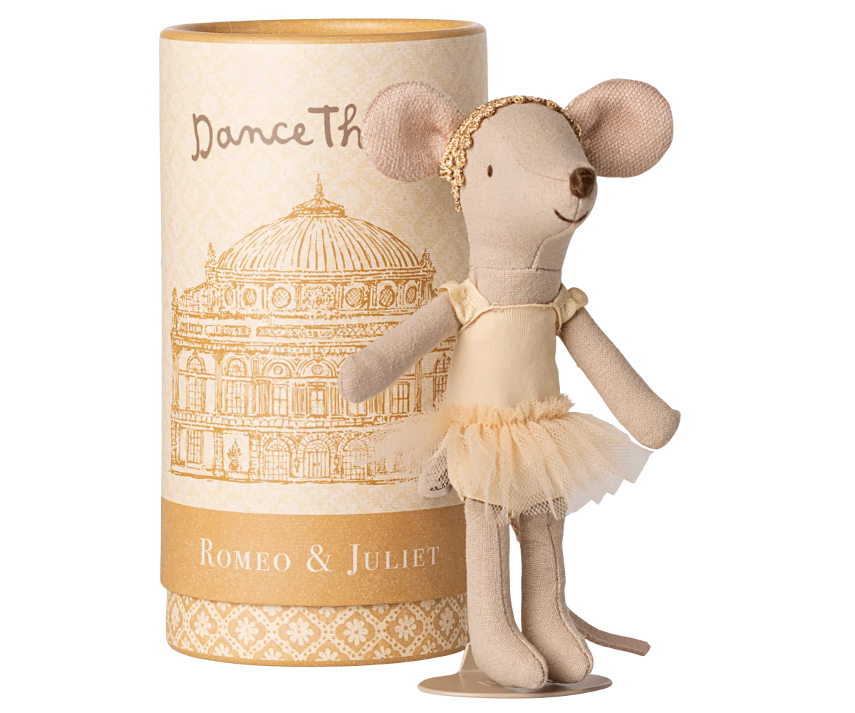 Ballet dancer mouse, Big sister
