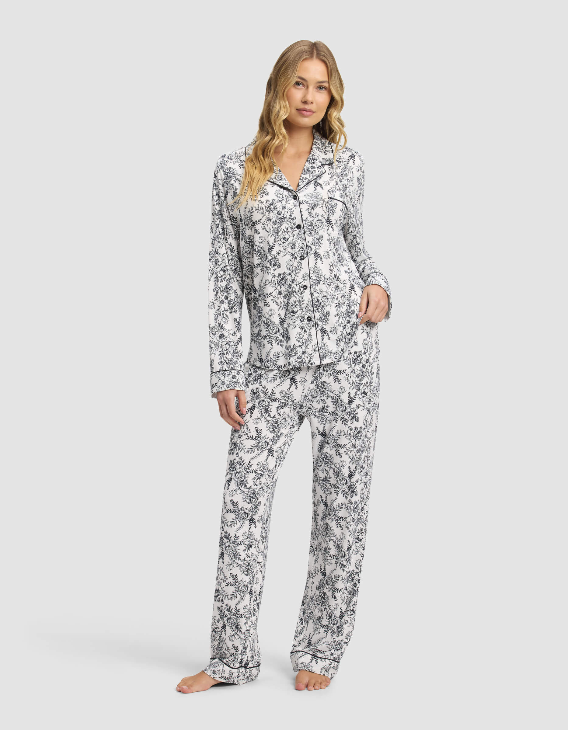 Women's Bamboo Stretch-Knit Long Sleeve Pajama Set - Image 118